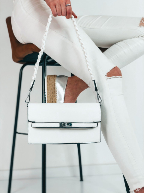 Dámska elegantná biela kabelka
