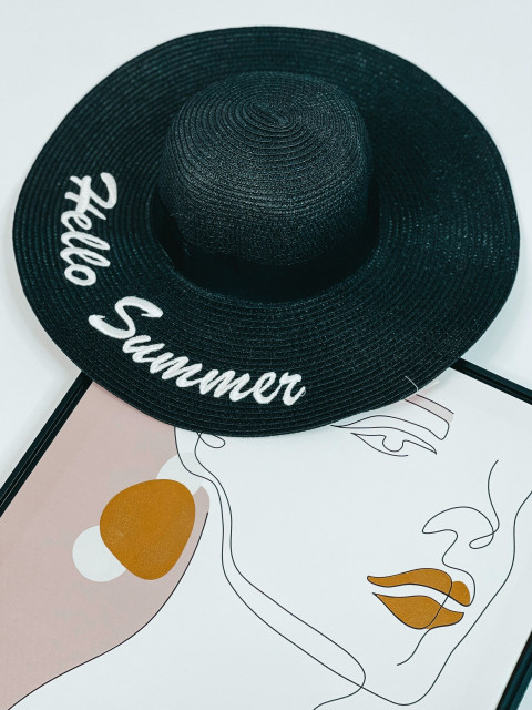 Slamený čierny klobúk Hello Summer