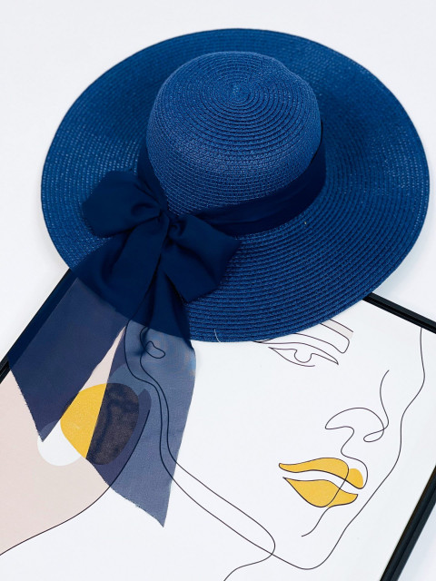 Modrý slamený klobuk s mašľou