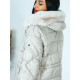 Dámska prešívaná zimná bunda s kožušinovou kapucňou - béžová