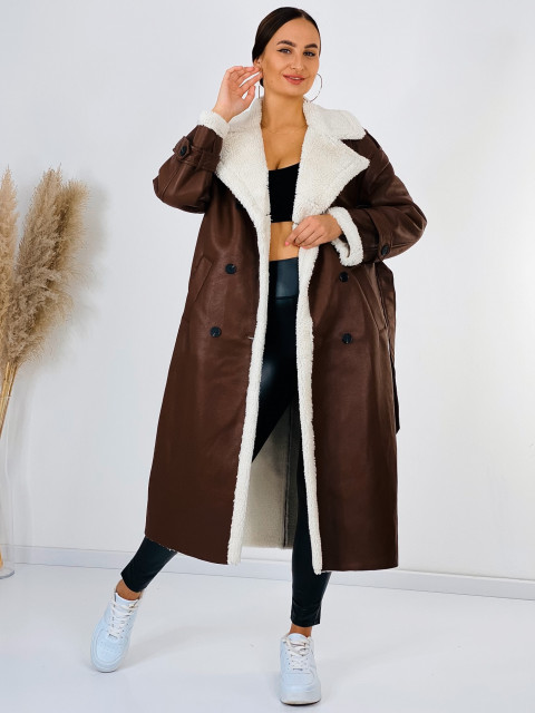 Dámsky dlhý koženkový zateplený zimný kabát s opaskom - hnedý