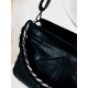 Dámska elegantná čierna prešívana kabelka s remienkom OXI