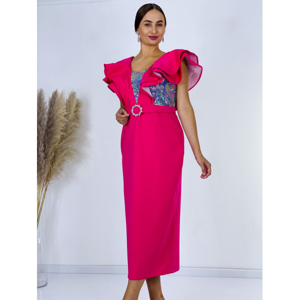 Dámske ružové spoločenské šaty s flitrami a opaskom pre moletky