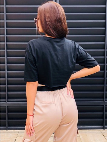 Dámsky čierny crop top