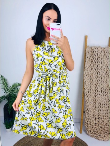 Žlté letné vzorované šaty