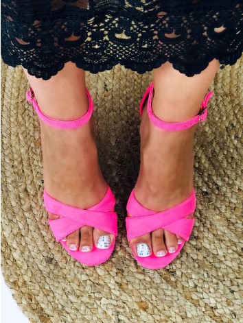 Dámske ružové sandálky s opätkom