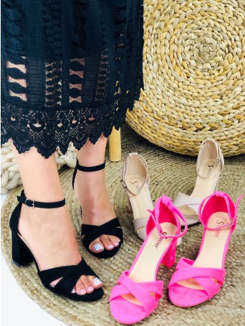 Dámske ružové sandálky s opätkom