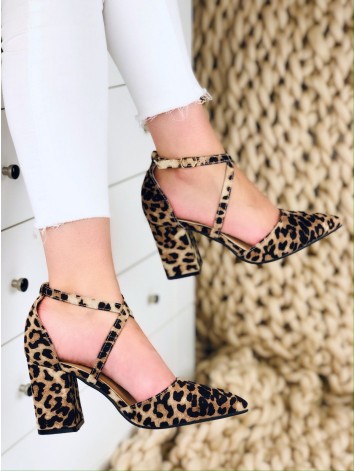 Elegantné sandálky s leopardím vzorom
