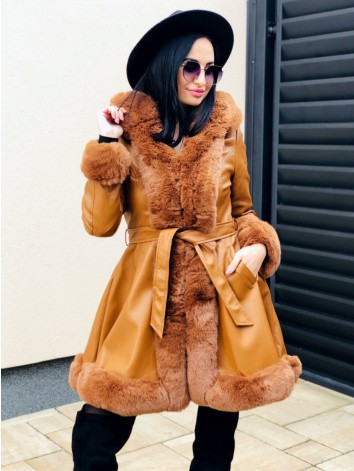 Dámska camel koženková bunda s kožušinou