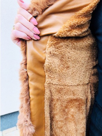 Dámska camel koženková bunda s kožušinou