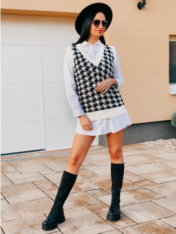 Biela pletená vesta