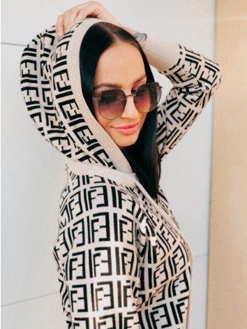 Béžové svetrové šaty s kapucňou Fendia