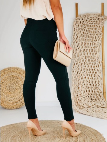 Čierne legínové nohavice s gombíkmi