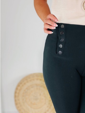 Čierne legínové nohavice s gombíkmi