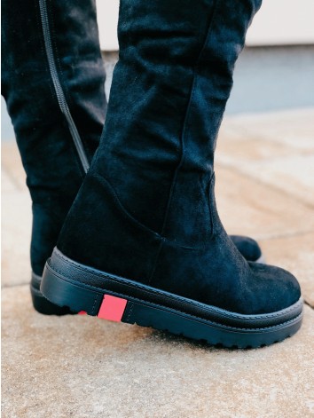 Dámske čierne čižmy na platforme