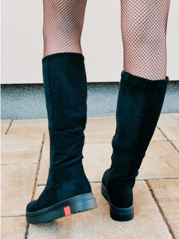 Dámske čierne čižmy na platforme