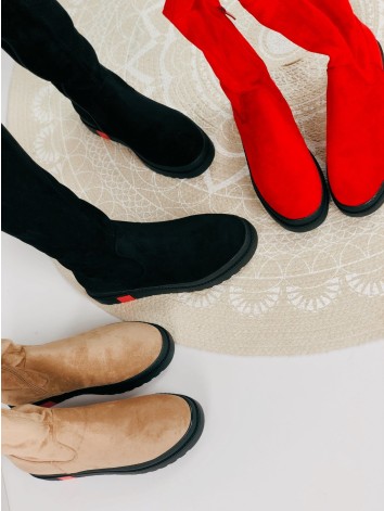 Dámske červené čižmy na platforme