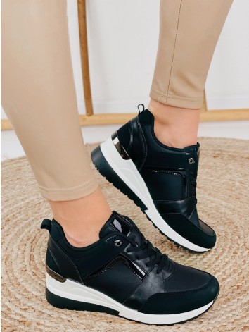 Čierne tenisky na platforme