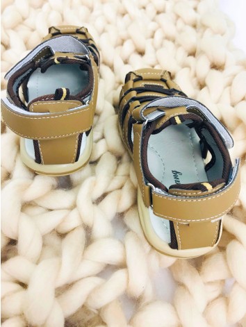 Chlapčenské sandále