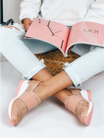 Elegantné ružové naťahovacie tenisky na platforme