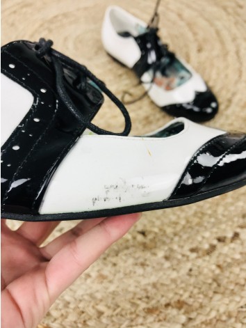 Čiernobiele mokasíny - KAZOVÉ