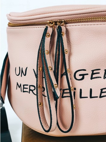 Dámska rúžová crossbody kabelka s nápisom
