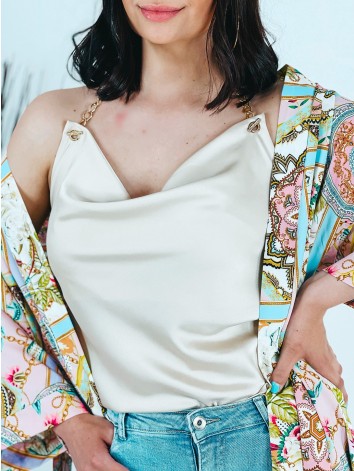 Béžový saténový top s retiazkou