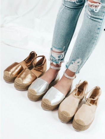 Dámske béžové espadrilky na platforme