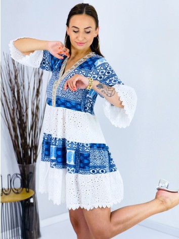 Krátke modro-biele šaty s madeirou Santorini