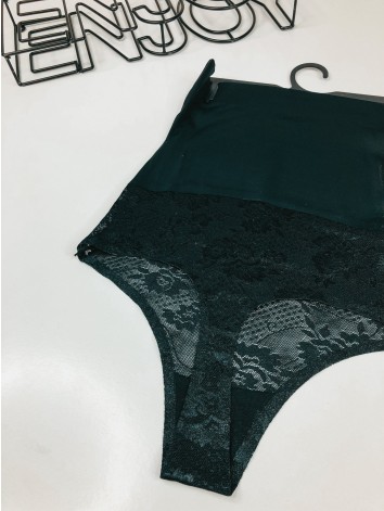 Dámske čipkované čierne sťahovacie prádlo