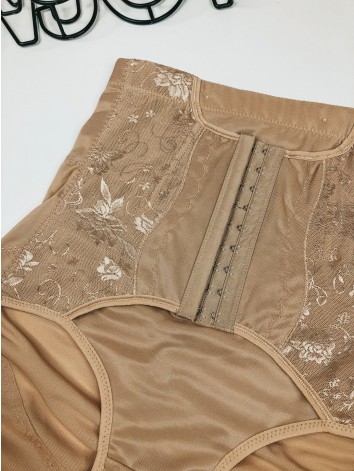 Béžové čipkované sťahovacie prádlo
