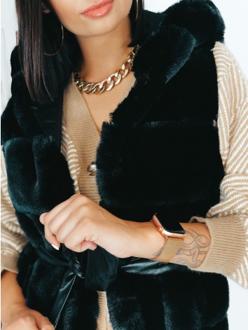 Dámska dlhá čierna kožušinová vesta s kapucňou a opaskom