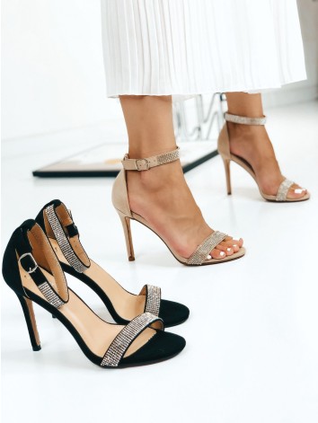 Dámske čierne sandále s kamienkami