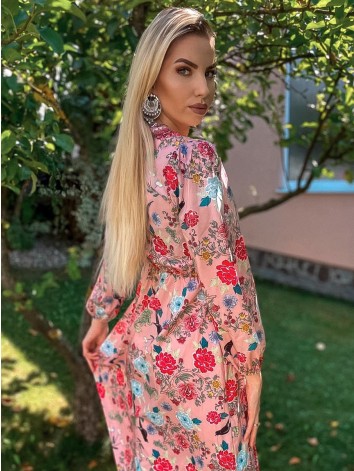Dlhé ružové kvetované šaty s dlhým rukávom