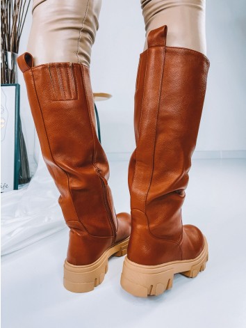 Dámske camel zateplené čižmy s hnedou platformou