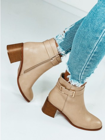 Dámske béžové členkové čižmičky na hrubom opätku