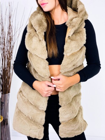 Dámska hnedá kožušinová vesta s kapucňou