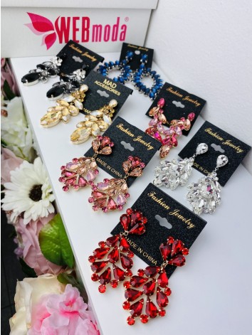 Dámske strieborné kamienkové náušnice