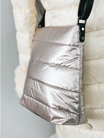 Dámska zlatá metalická šušťáková crossbody kabelka