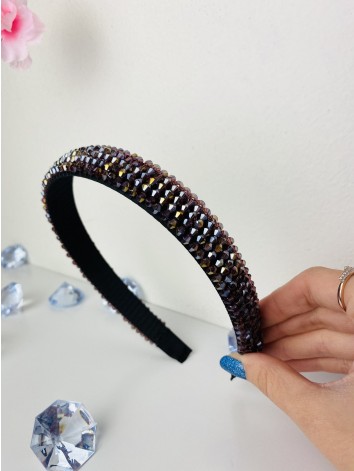 Dámska fialová čelenka s korálikmi