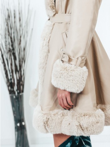 Exkluzívna béžová kožušinová bunda s opaskom