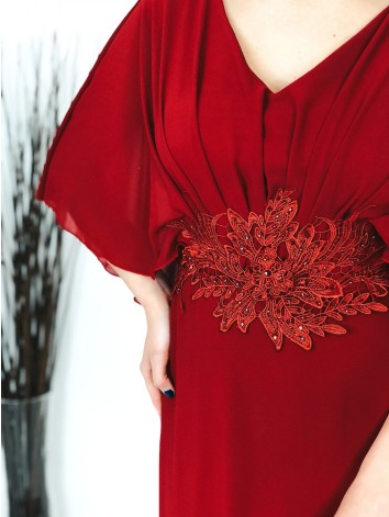 Dámske dlhé bordové spoločenské šaty s čipkou