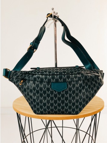 Dámska mega veľká čierna ľadvinka MK