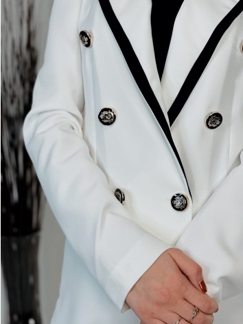 Dámske biele sako s dvojradovým zapínaním