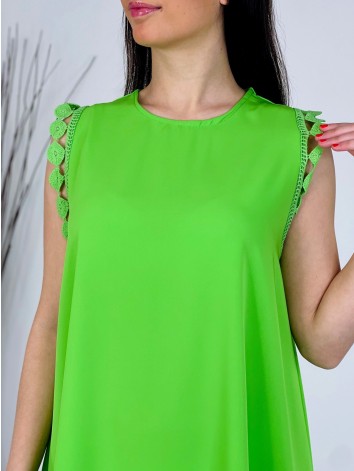 Dámske zelené spoločenské šaty s ozdobnými rukávmi