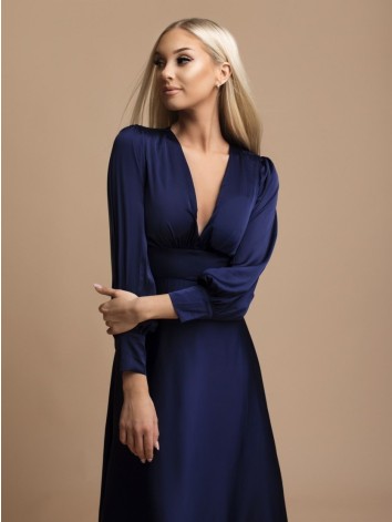 Dámske saténové tmavomodré spoločenské šaty s rukávom
