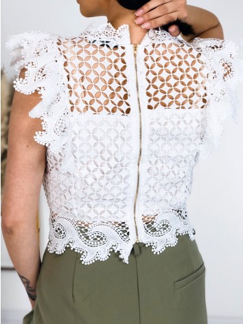 Dámsky elegantný biely čipkovaný top