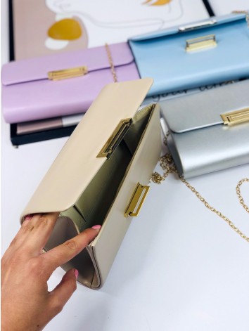 Dámska matná béžová spoločenská kabelka