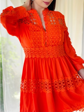 Dámska exkluzívne čipkované šaty - oranžové