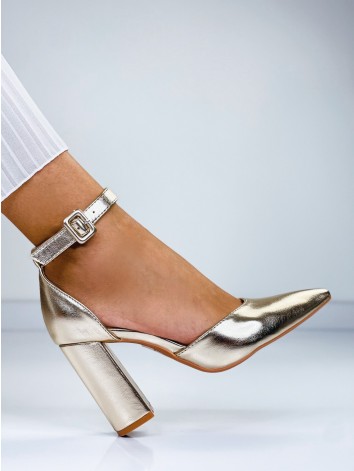 Dámske zlaté sandále s hrubým opätkom